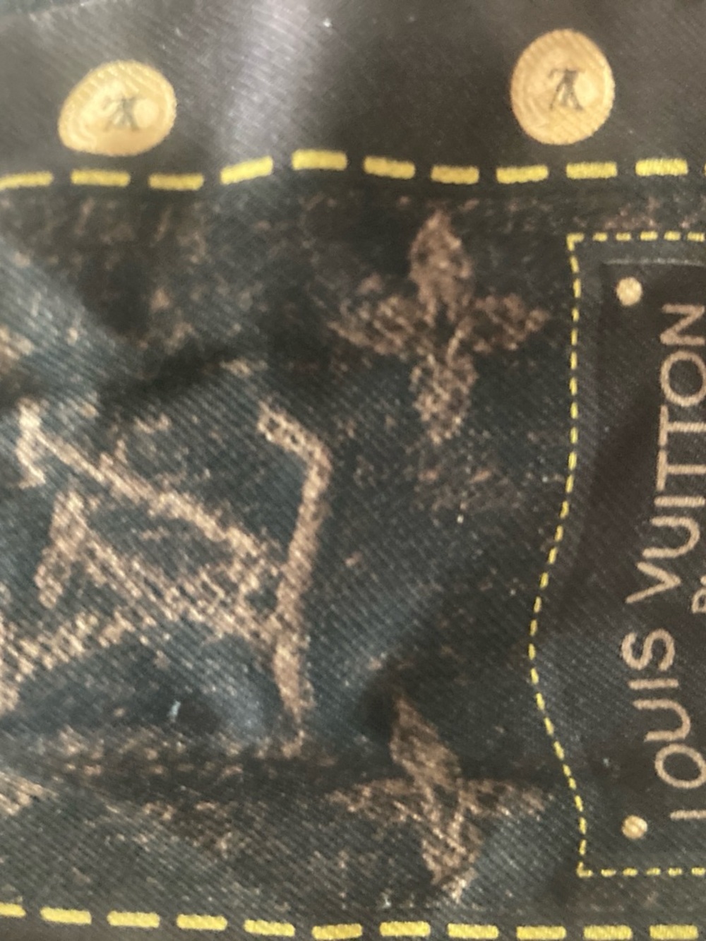 Louis Vuitton Black and Gold Monogram Shawl